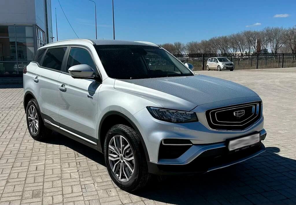 Geely Atlas Pro в аренду
